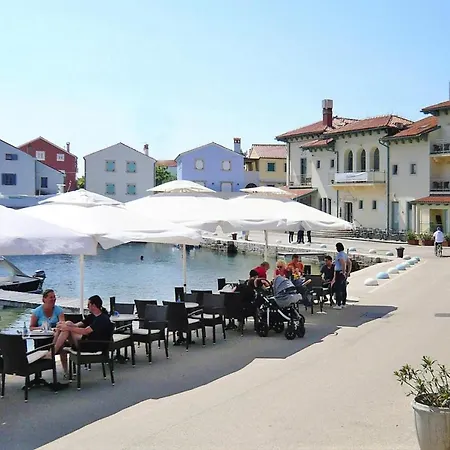 Apartment Dolac - Cin02100b-cyc *